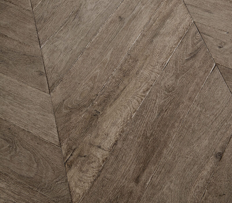 Old oak parquet flooring, Hungarian point or herringbone