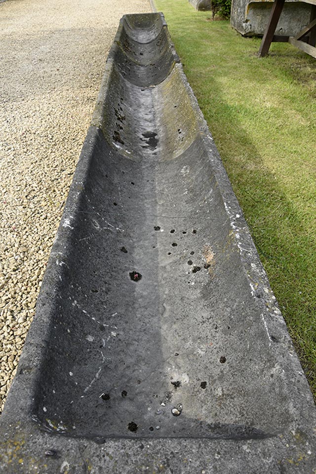 Oude-hardstenen-bak