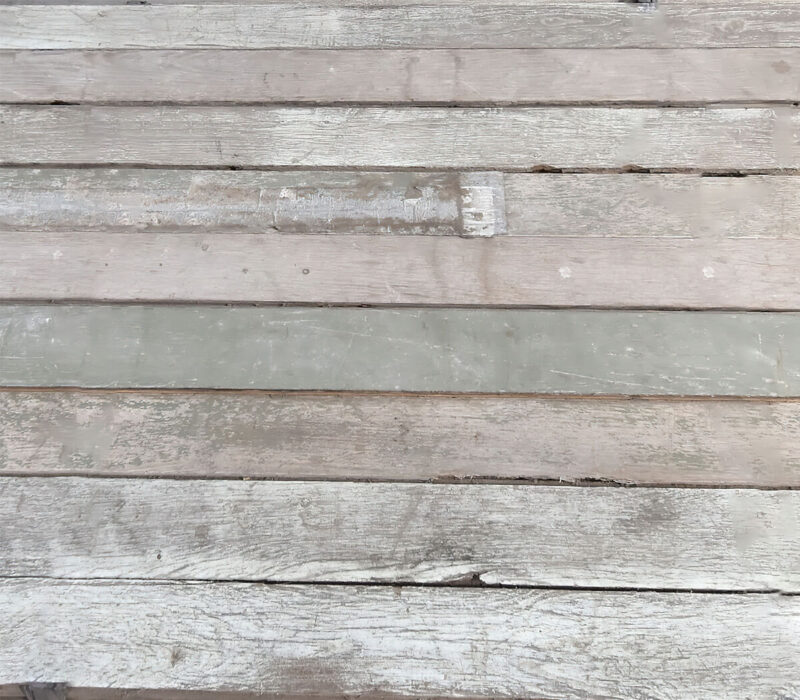 Old oak parquet flooring, Hungarian point or herringbone